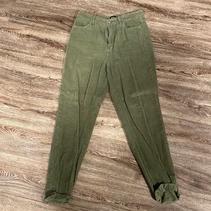 Green corduroy BDG mom pants
